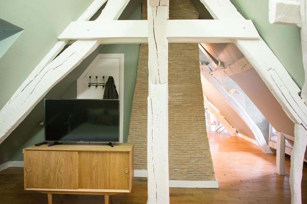 Marnie Et Mister H Bed & Breakfast Rennes Ngoại thất bức ảnh