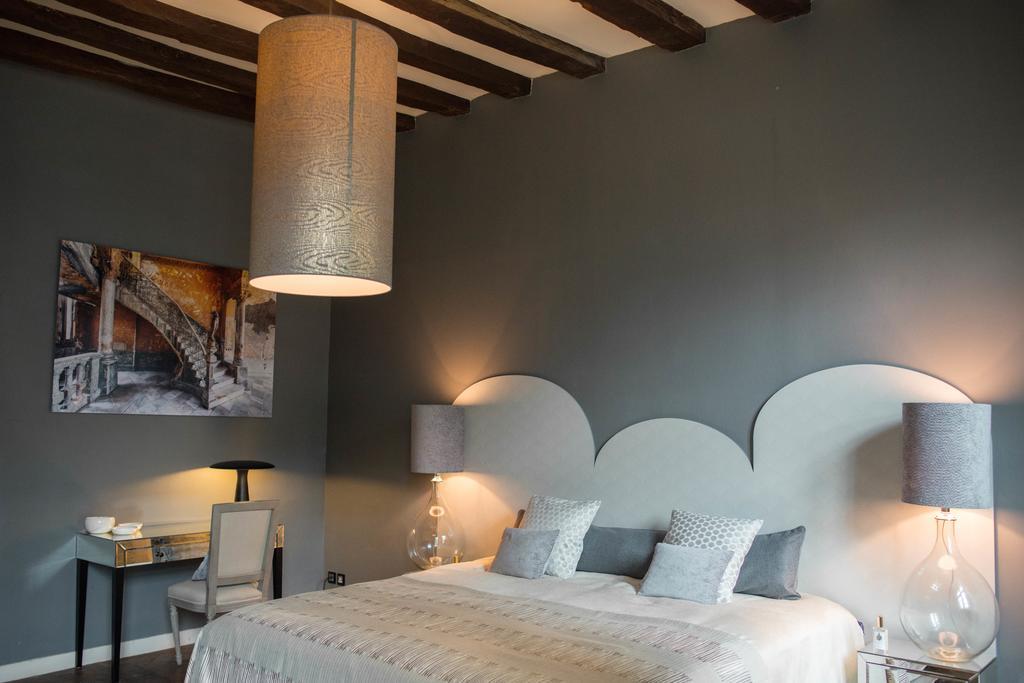 Marnie Et Mister H Bed & Breakfast Rennes Ngoại thất bức ảnh