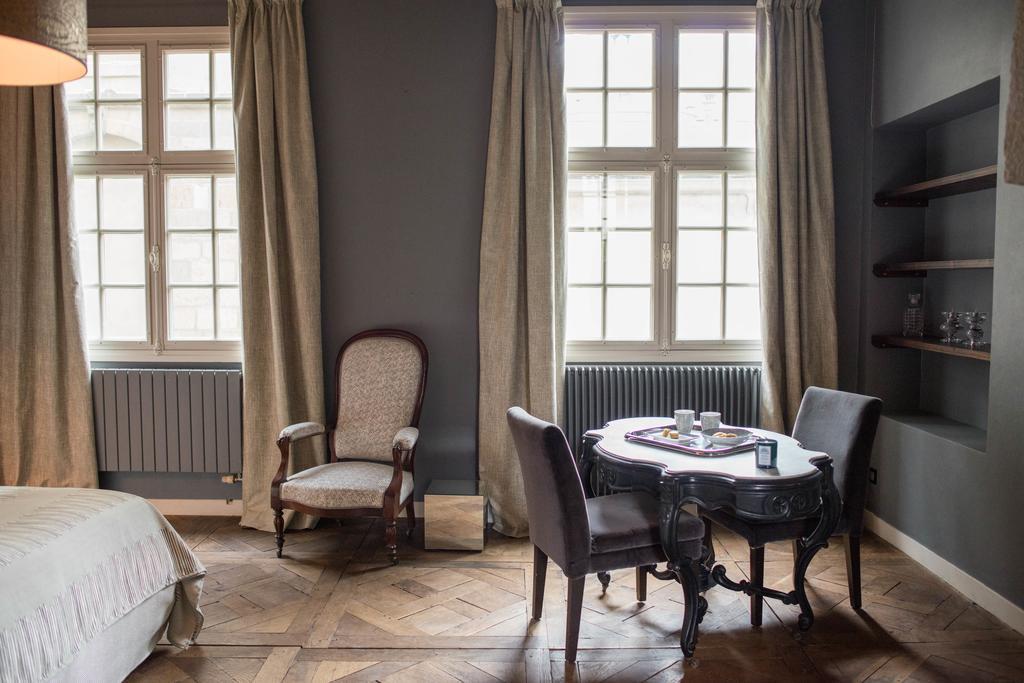 Marnie Et Mister H Bed & Breakfast Rennes Ngoại thất bức ảnh