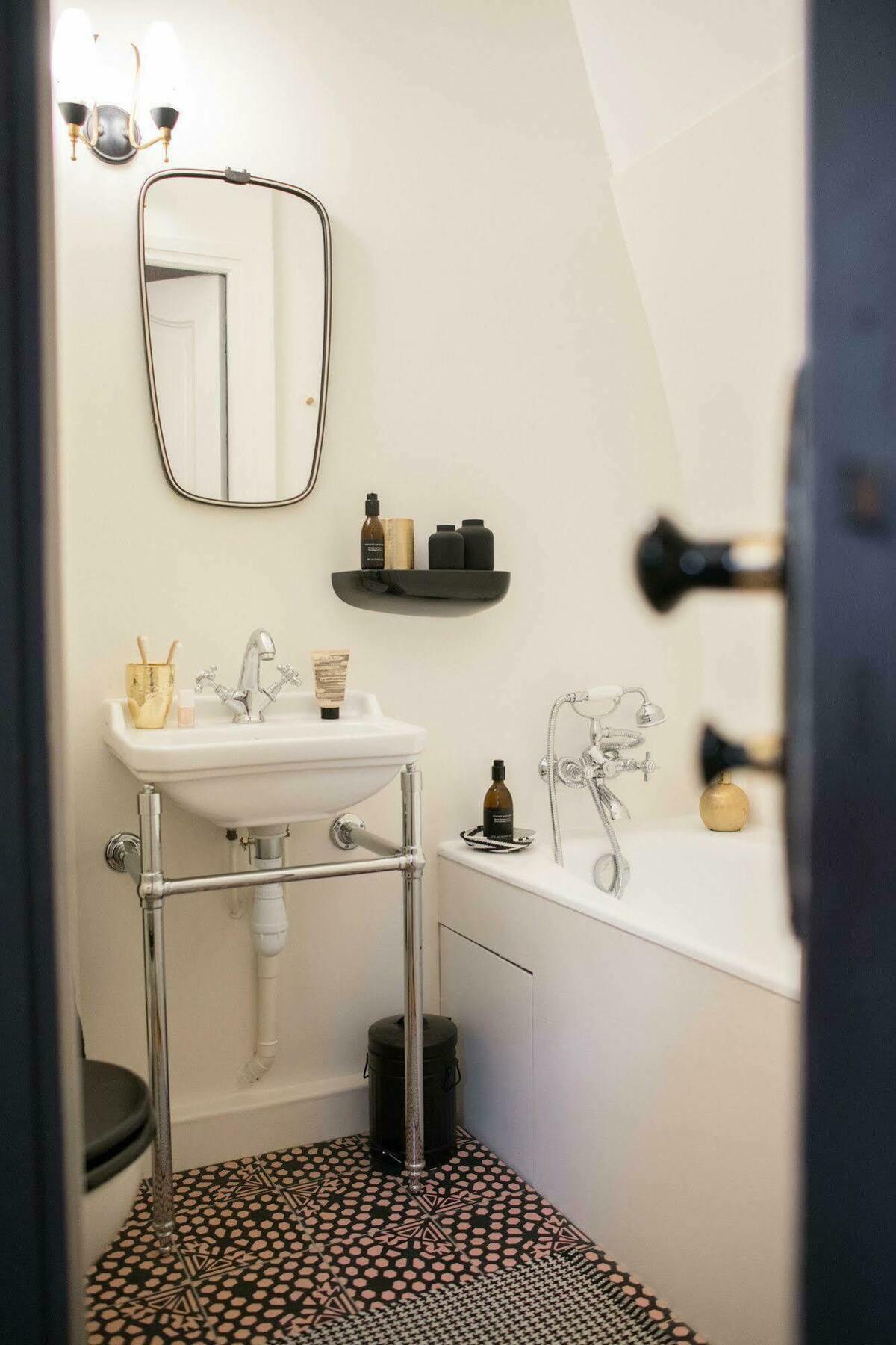 Marnie Et Mister H Bed & Breakfast Rennes Ngoại thất bức ảnh